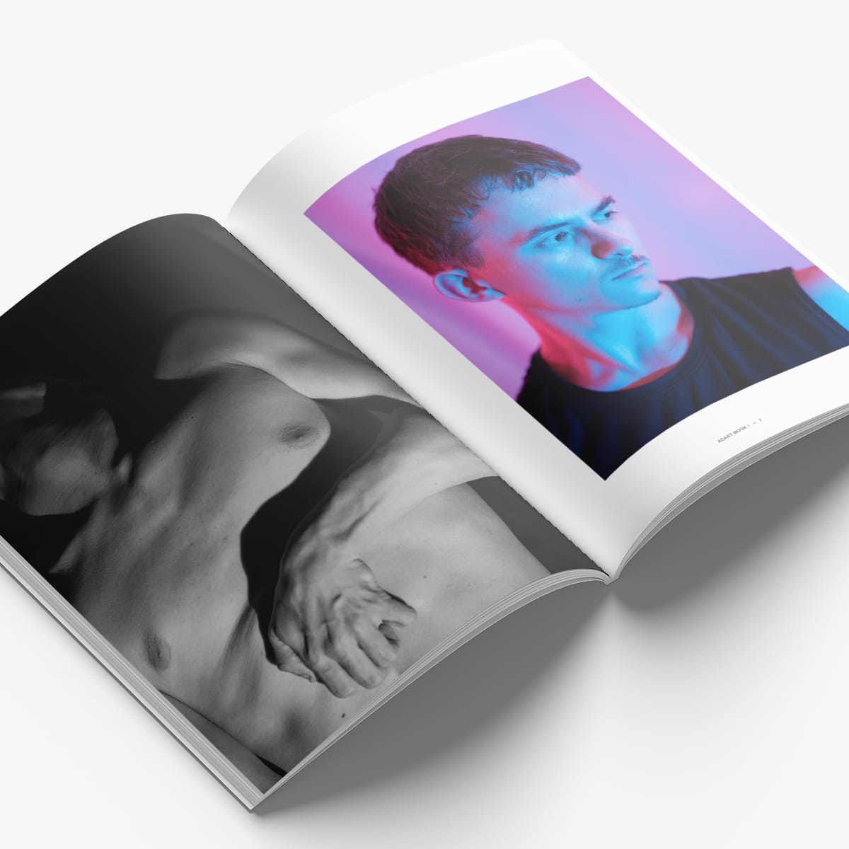 Pages intérieures du magazine Adart Book I : modèle Gaston