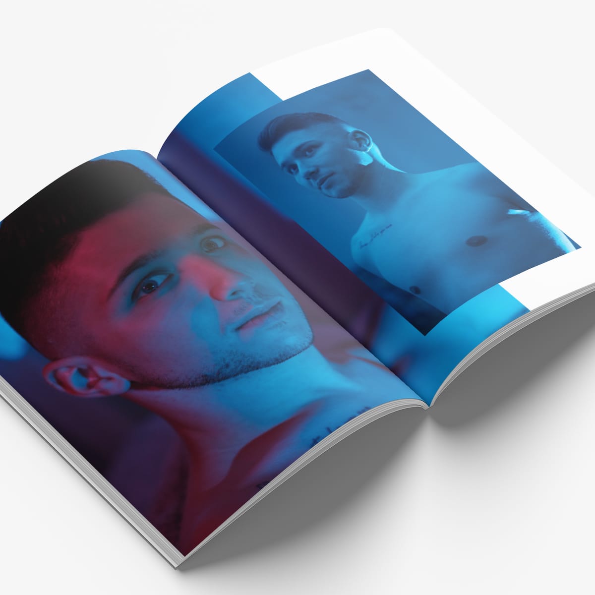 Pages intérieures du magazine Adart Book I : modèle William 2
